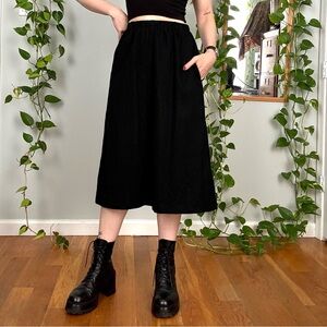 VTG Black Wool Midi Skirt with Pockets - 24"